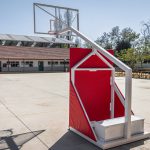 AROMOS DEL RECURSO INSTALA NUEVAS TORRES DE BALONCESTO