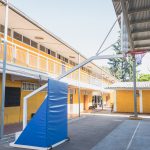 MÁS DEPORTE: DOS TORRES DE BALONCESTO LLEGAN AL COLEGIO MAIPO