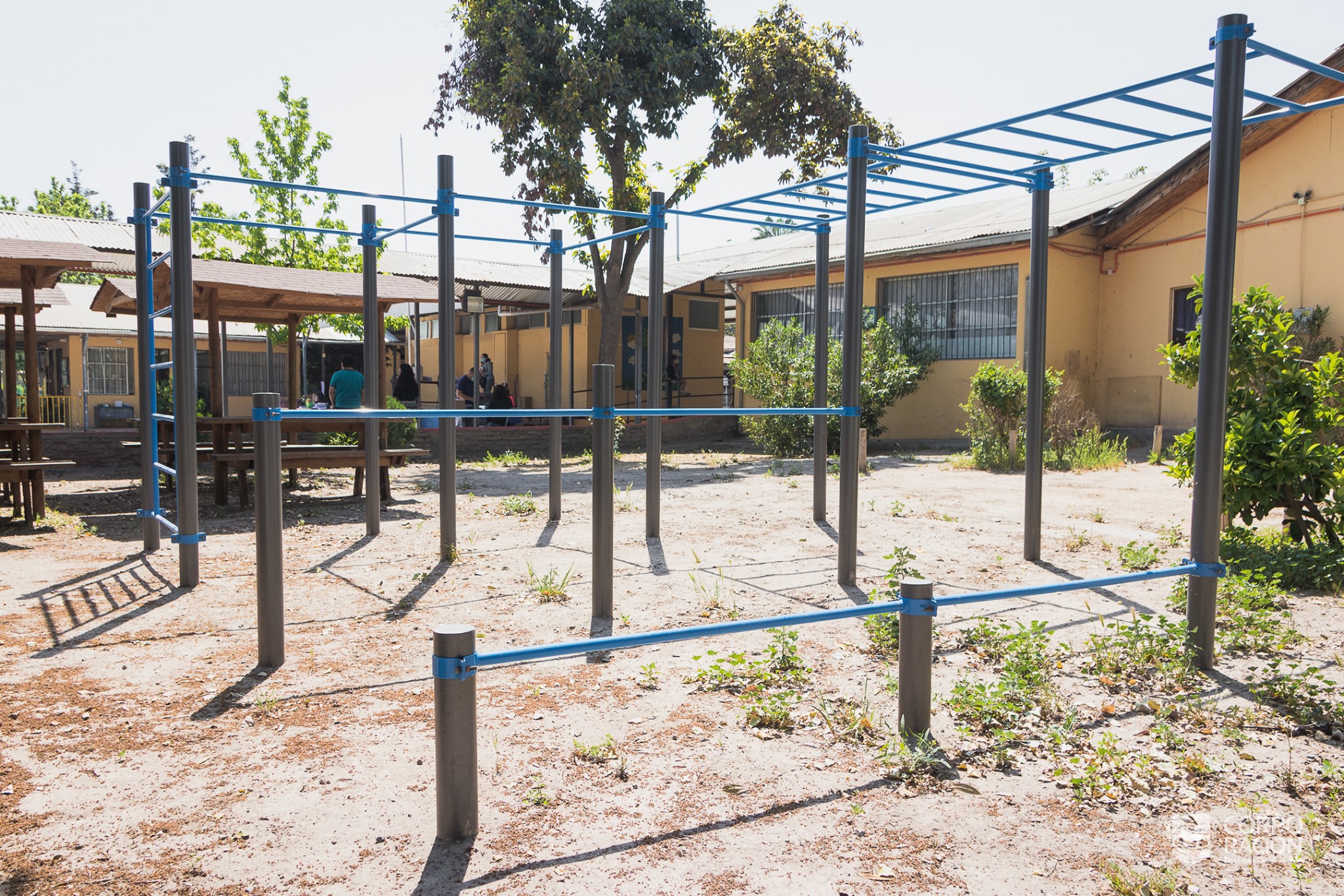 NUEVO CIRCUITO DE CALISTENIA SE INSTALA EN LA ESCUELA VILLASECA