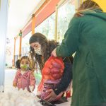 JARDÍN MI MUNDO ENCANTADO ENTREGA CANASTAS JUNAEB Y MATERIAL EDUCATIVOS A TODOS LOS NIÑOS Y NIÑAS