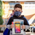 LICEO A-131 ENTREGA TABLETS E INTERNET A ESTUDIANTES DE PRE-KÍNDER, KÍNDER Y 1ERO BÁSICO