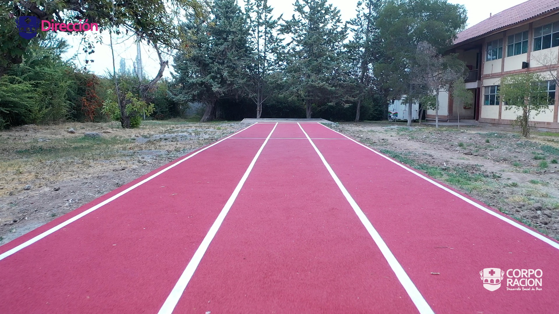 NUEVA PISTA DE SALTO LARGO EN LICEO BICENTENARIO TÉCNICO PROFESIONAL DE BUIN: IMPULSANDO EL ATLETISMO