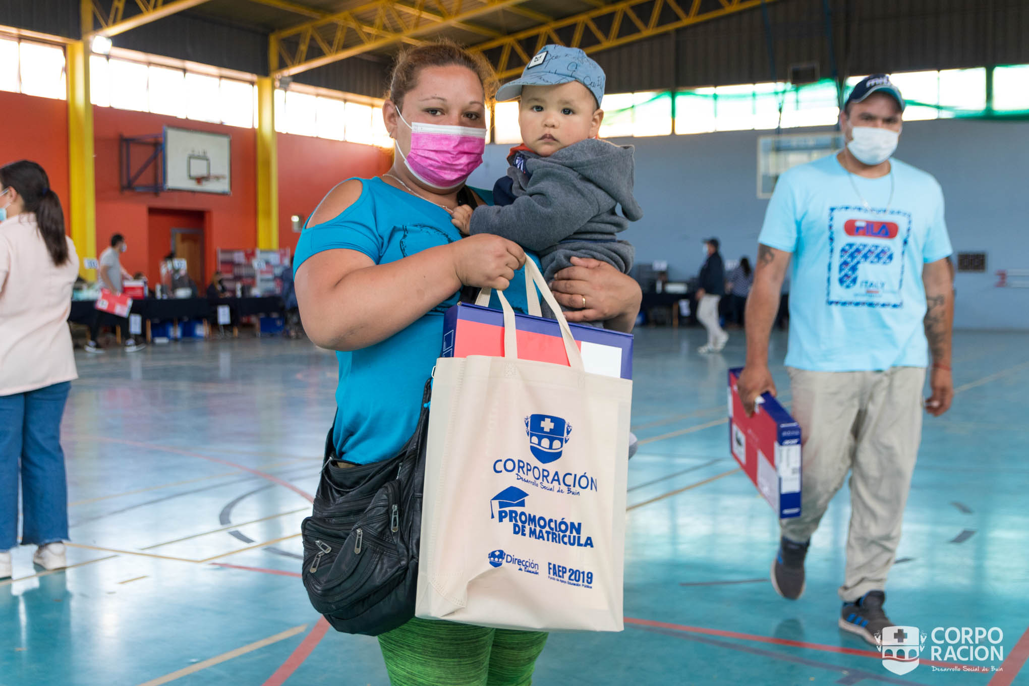 924 ESTUDIANTES RECIBIERON ESTE LUNES SUS COMPUTADORES DE BECA «YO ELIJO MI PC»