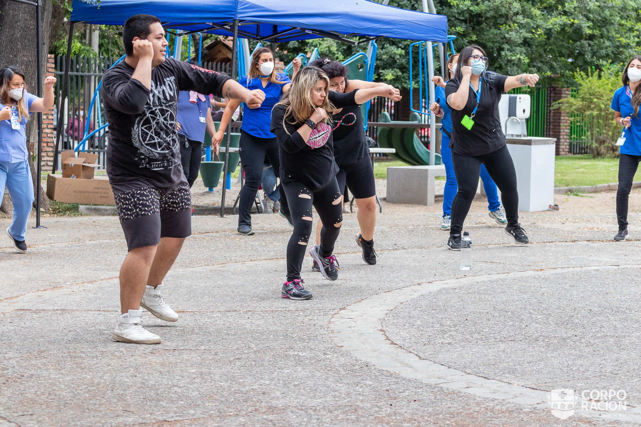 PLAZA ACTIVA JUNTO A LA COMUNIDAD